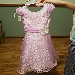 ***SOLD***👗🌸Pretty spring dress🌸👗